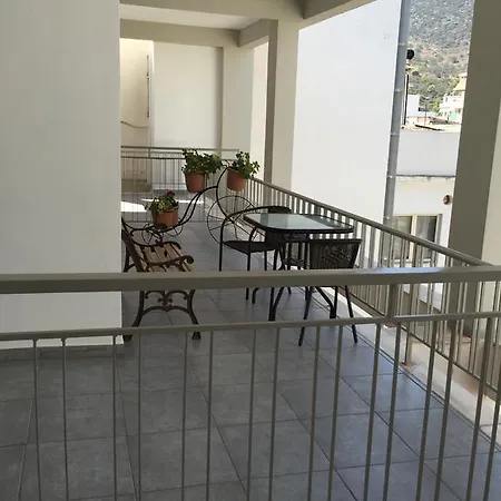 Methanion Hotel
